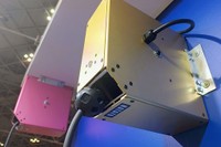 ストッパーの役目がある充電ケーブルに付いているボール