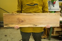 使用しているのは「ナラ枯れ」の木