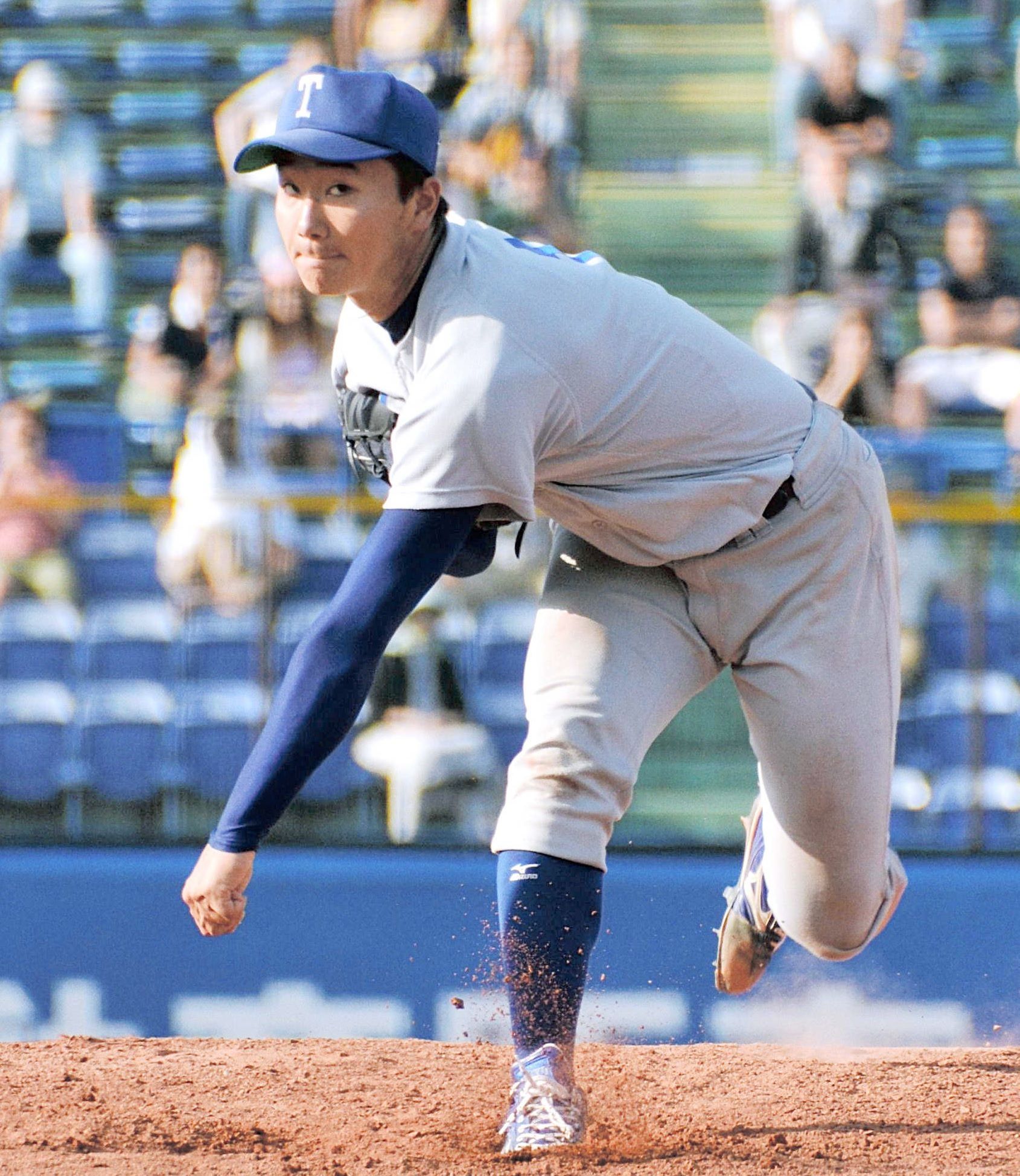 東大時代の立大戦で＝16年5月