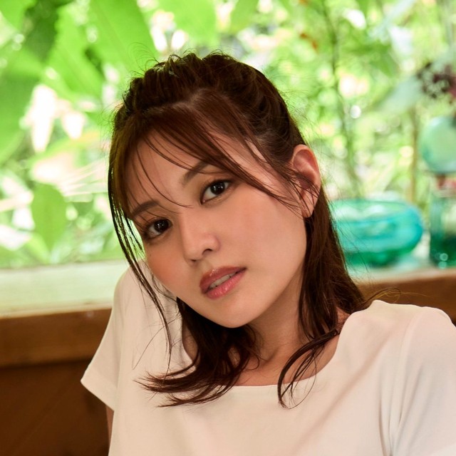 林ゆめの2nd写真集（宝島社）より