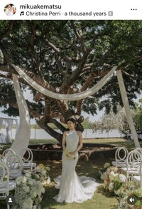 （堂安律の妻、Miku Akematsu公式インスタグラムより）