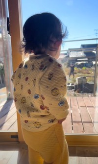 窓の外には大きく手を振るパパの姿が…！（提供：こはちゃんの日常さん）
