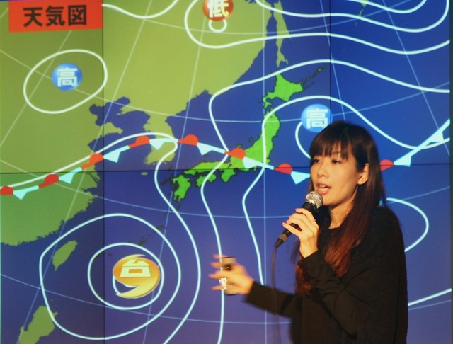 “7時28分の恋人”と呼ばれた頃の半井小絵=2011年