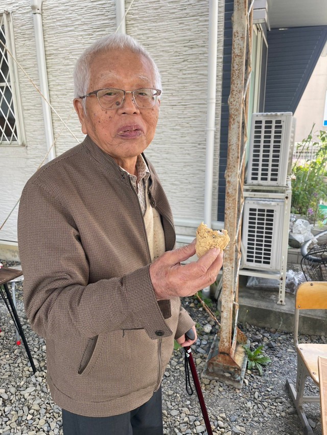現在84歳。ますます元気の有り余る突然画伯naottabyさん（樋口魚さん提供）