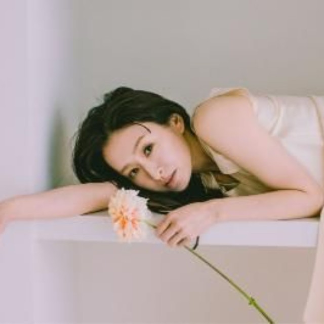 島袋寛子
