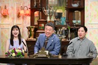 （左から）ABCテレビ・増田紗織アナウンサー、特命局長の橋下徹氏、局長補助のせいや＝「探偵！ナイトスクープ」7月4日放送回よりⓒABCテレビ