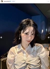 鎮西寿々歌さんの公式インスタグラムから