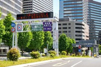 首都高霞が関入口※画像はイメージです（Caito/stock.adobe.com）