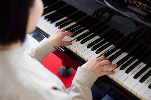 「ストリートピアノのルール」どうするべき？　※画像はイメージです（west_photo/stock.adobe.com）