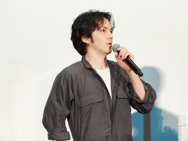 動物たちへの感謝とねぎらいの言葉を語った林遣都さん