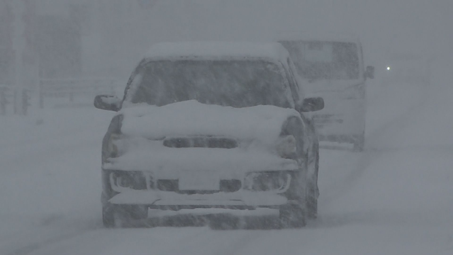強い冬型の気圧配置で日本海側でも大雪 岡山・津山市中心部でも積雪