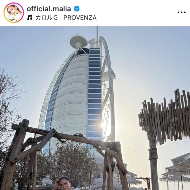 MALIA.インスタグラム(@official.malia)より