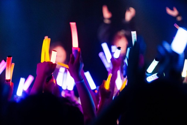 コンサートの雰囲気　※この画像はイメージです（maru54/stock.adobe.com）