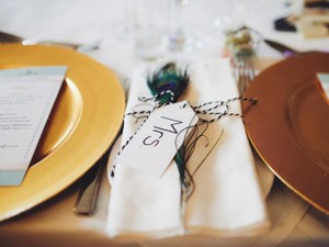 親友への結婚祝い。私が入力しようとした名前は、彼女のものではなかった