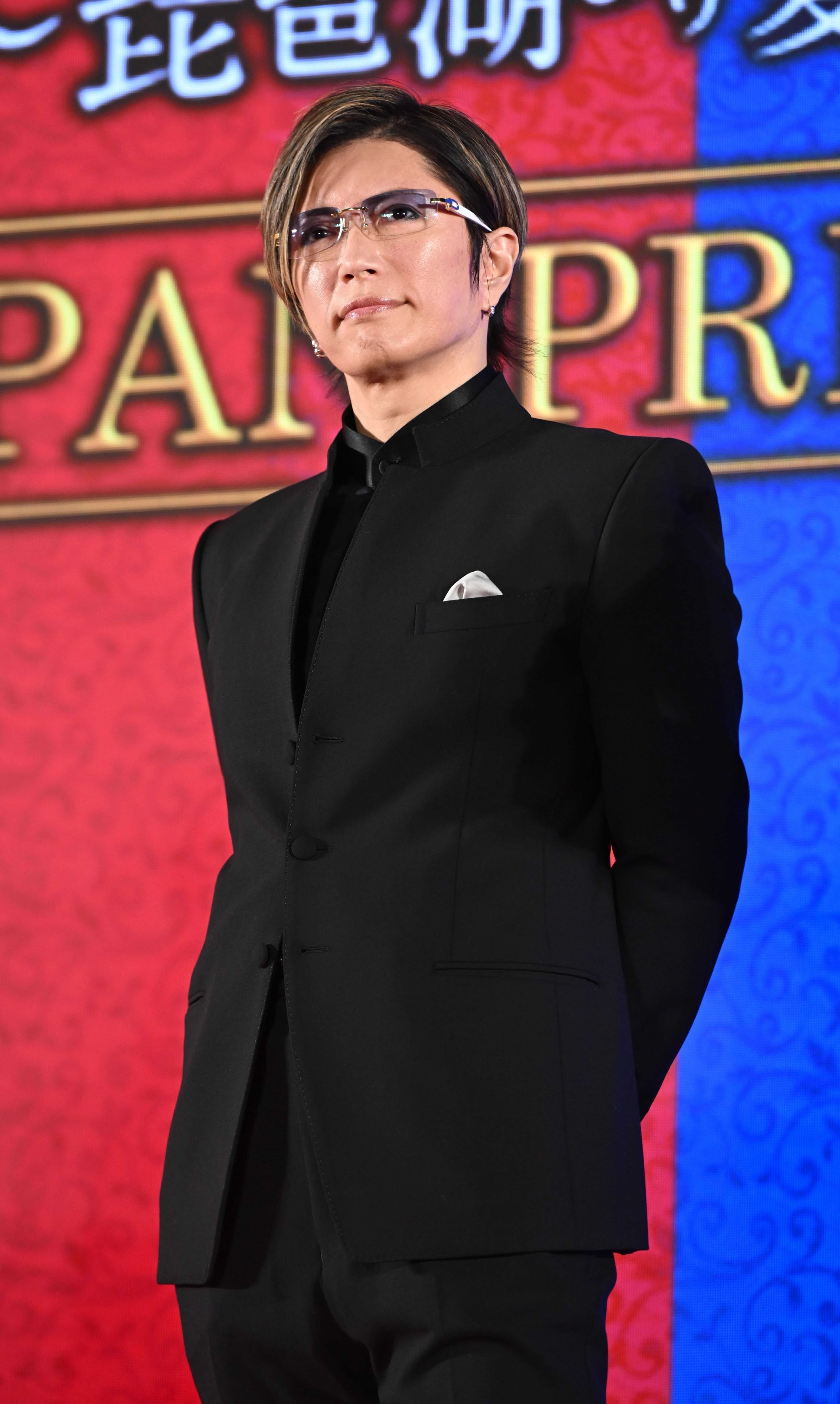 gackt スーツ