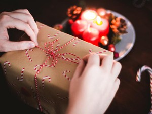 シャイな私が、彼氏のサンタクロース。渡すタイミングが分からない