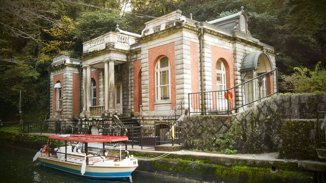 04_旧御所水道ポンプ室