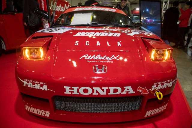 ホンダの赤バッジを与えられたNS660。