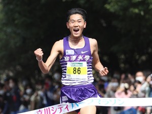駒澤大・篠原倖太朗が学生ハーフ優勝　地力つけ、刺激を受けた田澤廉とのアメリカ合宿