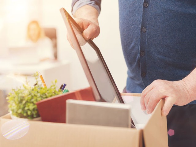 迂闊な遺品整理は、相続放棄を無効にする可能性があります。（c）Getty Images