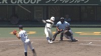4回 倉敷商の中村がライトオーバーの2点タイムリーで同点に