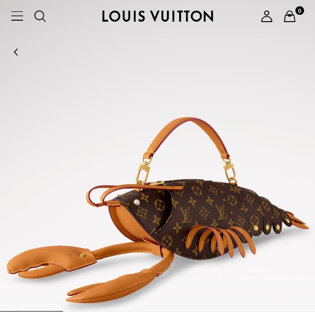 昨年、即完売したというエビ型ハンドバッグ（ルイ・ヴィトンの公式ホームページより）