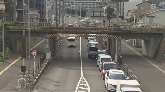 仙台市　アンダーパスで実証実験　遮断機を設置して車の進入を規制へ　市立学校の臨時休校の指針も見直す方針