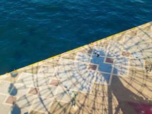 初めての恋人は、今も友達でも恋人でもない特別な存在