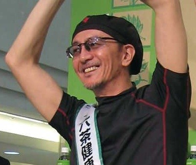 デューク更家＝2004年