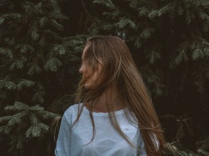 コンプレックスだった歯並び。だけど私の笑顔は「強み」になり得るのかもしれない