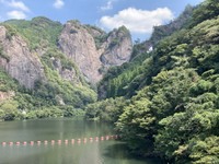 八女市・日向神ダム北壁のハート岩