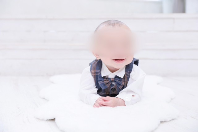 満面の笑みで写真撮影を上手にこなすしゅしゅくん（提供：なつ🧸5m🐍☺︎さん）