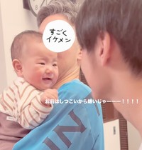 長男くんにはやっぱり塩対応の赤ちゃん（提供：@nokonokonokosan_dorosanさん）