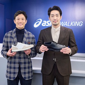 特別ゲストとして大谷亮平氏と廣瀬俊朗氏が登場！創業の地である兵庫県神戸市に、「アシックスウォーキング」の直営店がオープン。