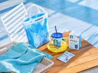 夏季限定製品「スターバックス　シーズナル コレクション サマー」のイメージ写真（ネスレ日本提供）