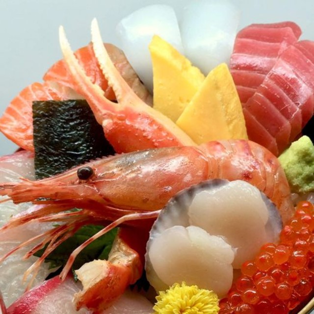 本物じゃない！？（提供：株式会社いわさき_食品サンプル）