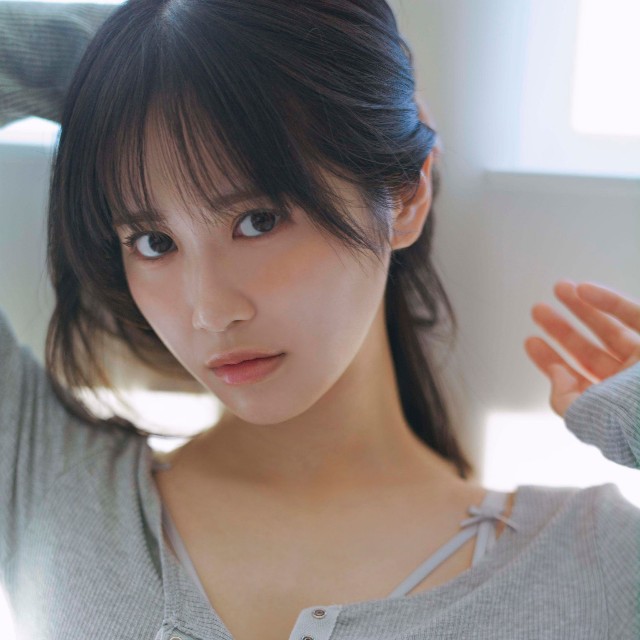 STU48中村舞2nd写真集より（撮影／細居幸次郎）
