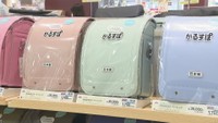 「ランドセルフェス」開始　イオン高松店で約300種類を展示　「軽くて気に入るものを」
