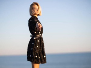 付き合いの薄い友人の結婚式への協力依頼。大人の対応を知りたい