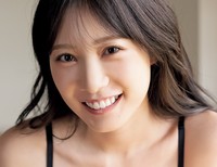 横野すみれ（撮影／唐木貴央 ヘアメイク／海瀬志津奈（JULLY）　スタイリング／KAN）