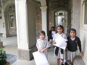 積み木を重ねるように　オーストラリアの私立小にみる英語教育