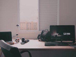 SNSで宣言した「ライターとして生計を立てる」目標を、再スタート