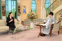 「徹子の部屋」    黒柳徹子(右)、井川遥＝テレビ朝日提供