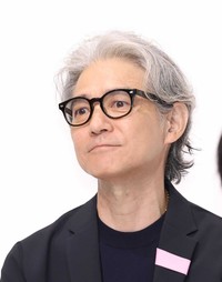 吉岡秀隆