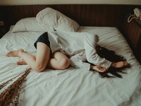 「もう仕事モードじゃなくていいよ」言い聞かせても休まらない体。睡眠の質が教えてくれた日常のストレス