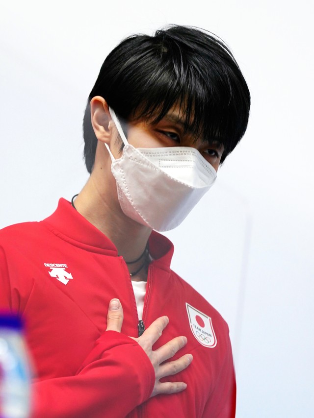 北京オリンピックの記者会見に臨む羽生結弦選手