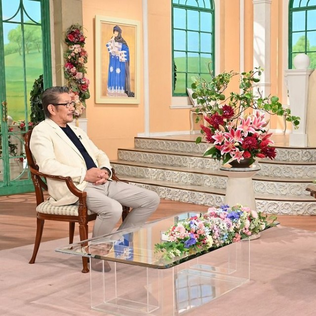 「徹子の部屋」  (右から)黒柳徹子、野村将希＝テレビ朝日提供