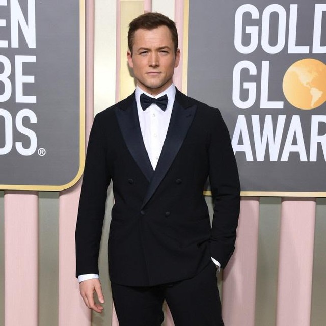 　タロン・エジャトン