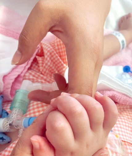 入院時には付き添い、添い寝をしていた