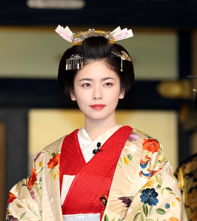 ドラマ「大奥」にも出演中の小芝風花さん。